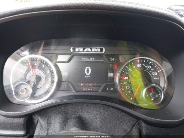45059805 :رقم المزاد ، 1C6SRFRT3KN774156 vin ، 2019 Ram 1500 Laramie  4x4 6'4 Box مزاد بيع