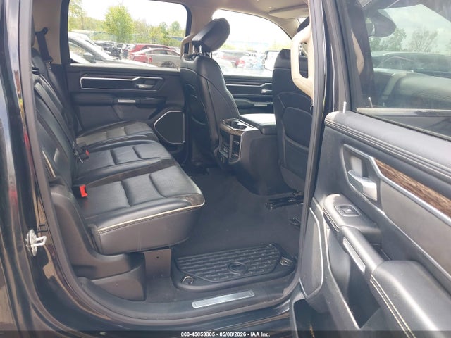 45059805 :رقم المزاد ، 1C6SRFRT3KN774156 vin ، 2019 Ram 1500 Laramie  4x4 6'4 Box مزاد بيع