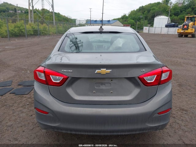 45059815 :رقم المزاد ، 1G1BE5SMXK7107258 vin ، 2019 Chevrolet Cruze Lt مزاد بيع