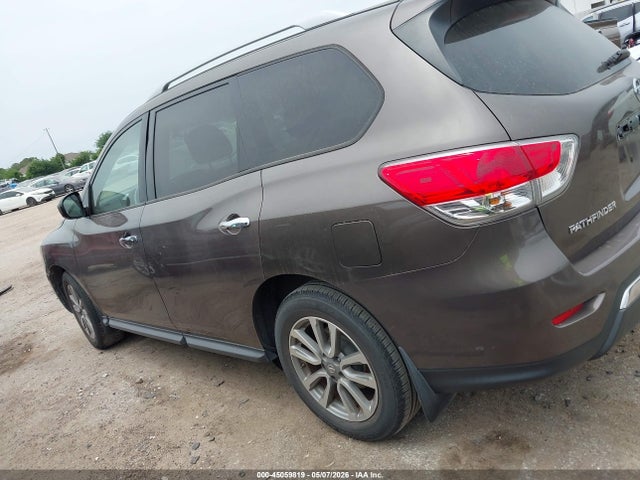 Продажа на аукционе авто 2016 Nissan Pathfinder S, vin: 5N1AR2MN7GC664067, номер лота: 45059819