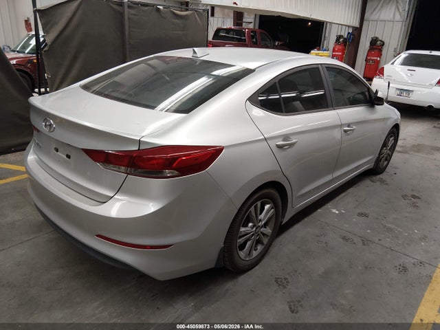 2018 Hyundai Elantra Sel მანქანა იყიდება აუქციონზე, vin: 5NPD84LF6JH386297, აუქციონის ნომერი: 45059873