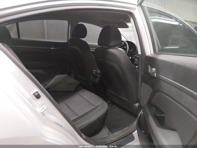 2018 Hyundai Elantra Sel მანქანა იყიდება აუქციონზე, vin: 5NPD84LF6JH386297, აუქციონის ნომერი: 45059873