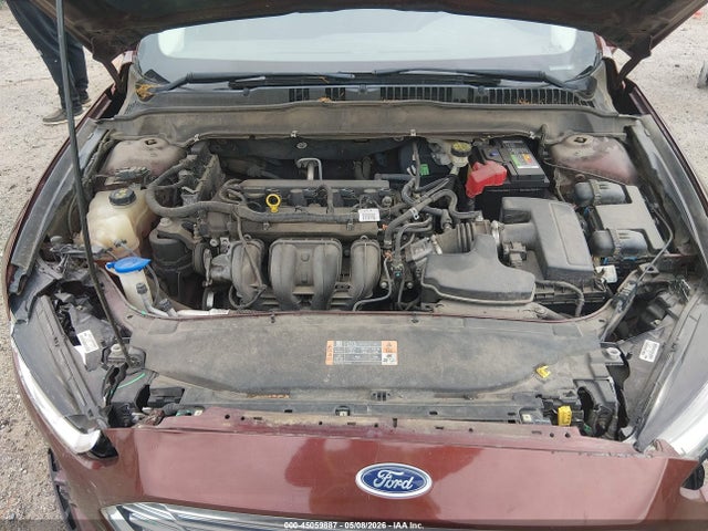 3FA6P0H72FR126270 Ford FUSION SE