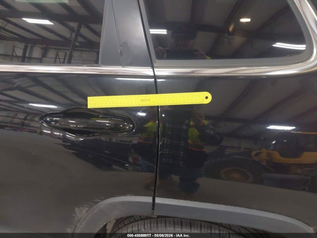 2019 Jeep Cherokee Latitude 4x4 მანქანა იყიდება აუქციონზე, vin: 1C4PJMCB2KD440362, აუქციონის ნომერი: 45059917