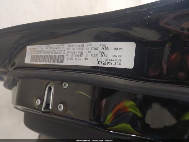 2019 Jeep Cherokee Latitude 4x4 მანქანა იყიდება აუქციონზე, vin: 1C4PJMCB2KD440362, აუქციონის ნომერი: 45059917