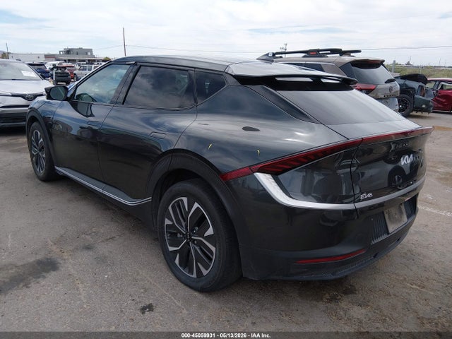 KIA Ev6 Light Long Range 2024 KNDC34LA3R5622799 Image 3
