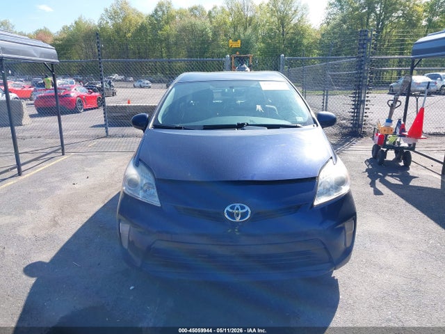 Продаж на аукціоні авто 2014 Toyota Prius Two, vin: JTDKN3DUXE1778686, номер лоту: 45059944