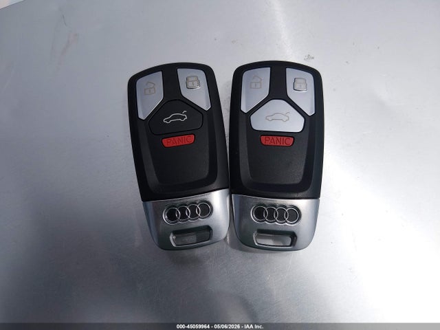 Audi Q7 3.0t Premium 2018 WA1VAAF72JD040730 Image 11