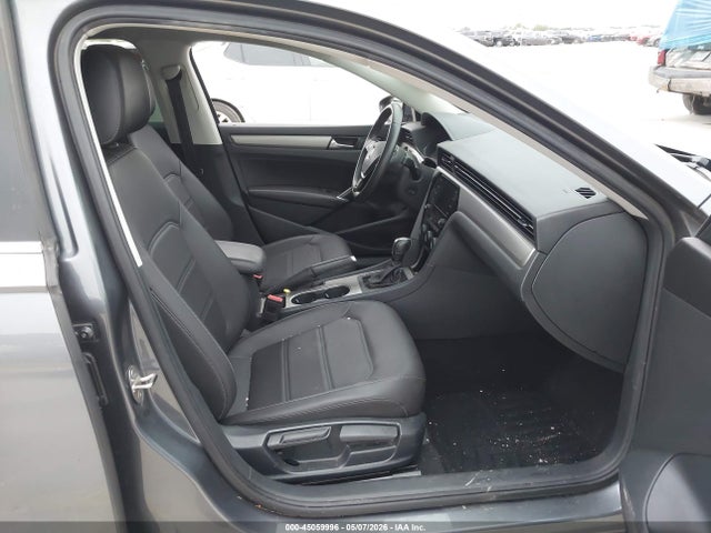1VWSA7A35NC001574 Volkswagen Passat 2.0t Se