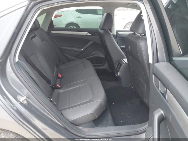 1VWSA7A35NC001574 Volkswagen Passat 2.0t Se