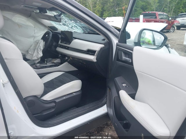 45060003 :رقم المزاد ، JA4J4VA8XSZ022090 vin ، 2025 Mitsubishi Outlander Se 2.5 S-awc/trail Edition S-awc مزاد بيع