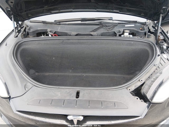 2020 Tesla Model X Long Range Dual Motor All-wheel Drive/long Range Plus Dual Motor All-wheel Drive მანქანა იყიდება აუქციონზე, vin: 5YJXCBE25LF283030, აუქციონის ნომერი: 45060016