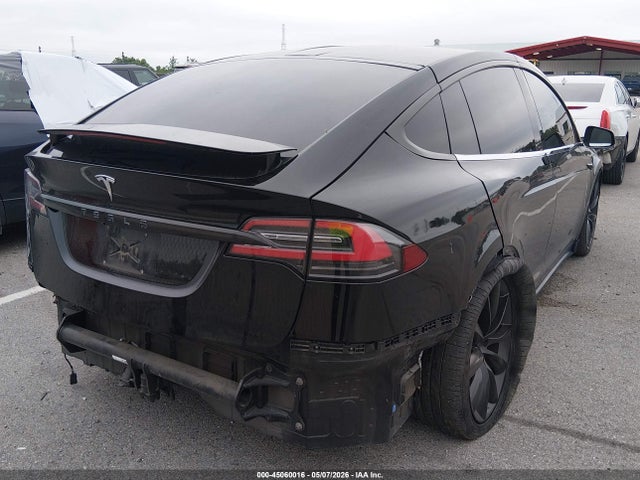2020 Tesla Model X Long Range Dual Motor All-wheel Drive/long Range Plus Dual Motor All-wheel Drive მანქანა იყიდება აუქციონზე, vin: 5YJXCBE25LF283030, აუქციონის ნომერი: 45060016