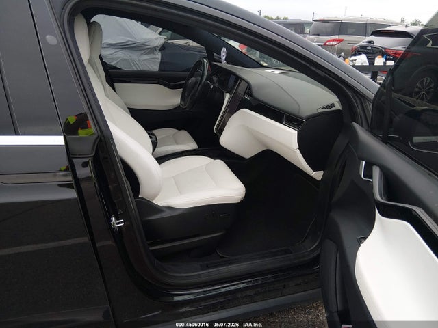 2020 Tesla Model X Long Range Dual Motor All-wheel Drive/long Range Plus Dual Motor All-wheel Drive მანქანა იყიდება აუქციონზე, vin: 5YJXCBE25LF283030, აუქციონის ნომერი: 45060016