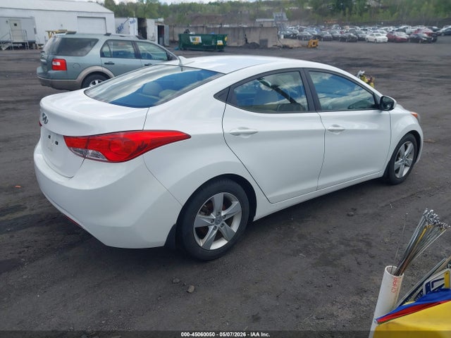 45060050 :رقم المزاد ، 5NPDH4AE8DH422800 vin ، 2013 Hyundai Elantra Gls مزاد بيع