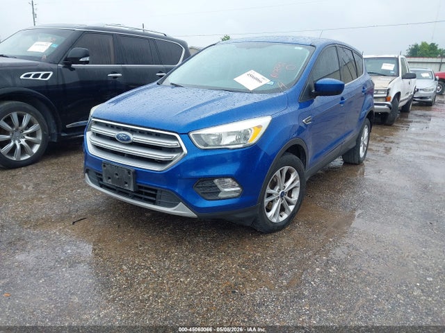 Продажа на аукционе авто 2017 Ford Escape Se, vin: 1FMCU0GD6HUA13331, номер лота: 45060066