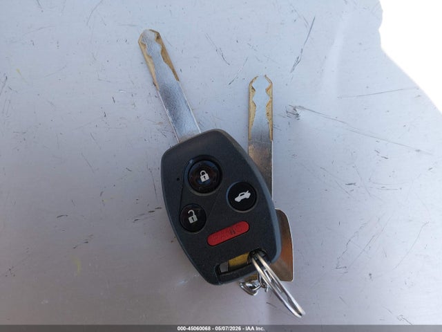 Продаж на аукціоні авто 2013 Honda Civic Hybrid, vin: 19XFB4F35DE002577, номер лоту: 45060068