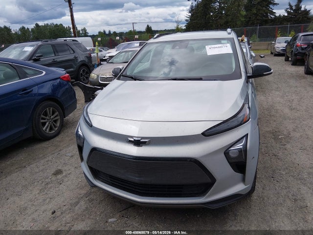 1G1FY6S02P4178023 Chevrolet Bolt Euv Fwd Lt