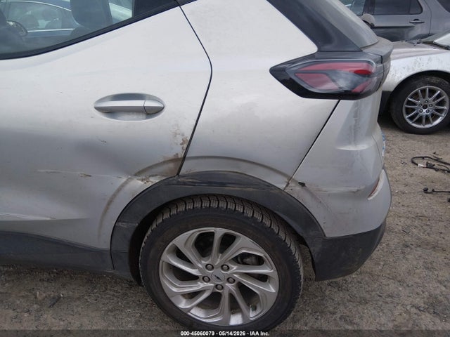 1G1FY6S02P4178023 Chevrolet Bolt Euv Fwd Lt