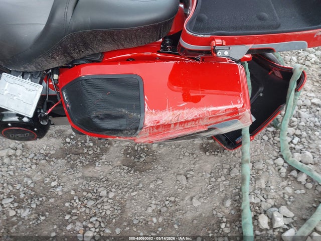 45060082 :رقم المزاد ، 1HD1TC619RB958812 vin ، 2024 Harley-davidson Fltrxse مزاد بيع
