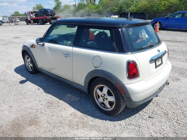 2008 Mini Cooper მანქანა იყიდება აუქციონზე, vin: WMWMF33508TU65409, აუქციონის ნომერი: 45060086
