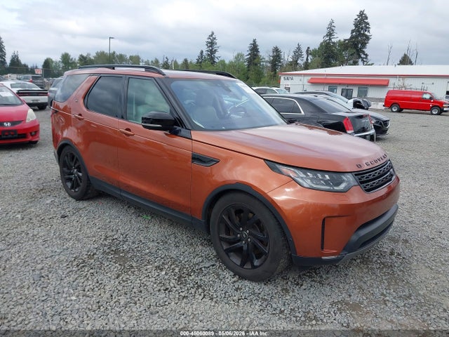 Land Rover Discovery Hse Luxury 2017 SALRHBBV1HA020003 главное изображение