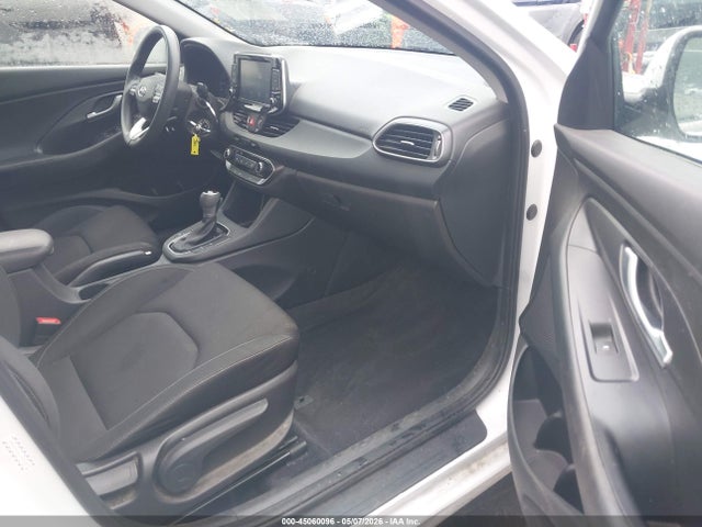 Продаж на аукціоні авто 2018 Hyundai Elantra Gt, vin: KMHH35LEXJU063630, номер лоту: 45060096