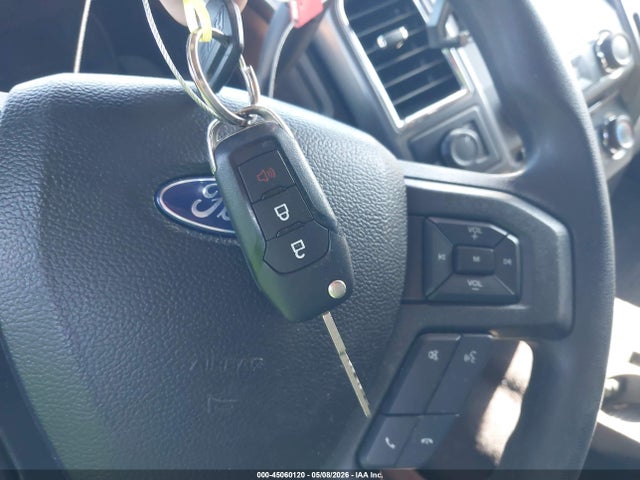 45060120 :رقم المزاد ، 1FTEX1CF2HFA19343 vin ، 2017 Ford F-150 Xlt مزاد بيع