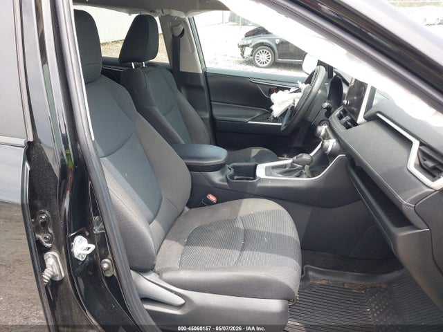 45060157 :رقم المزاد ، 2T3H1RFV2PW275205 vin ، 2023 Toyota Rav4 Le مزاد بيع