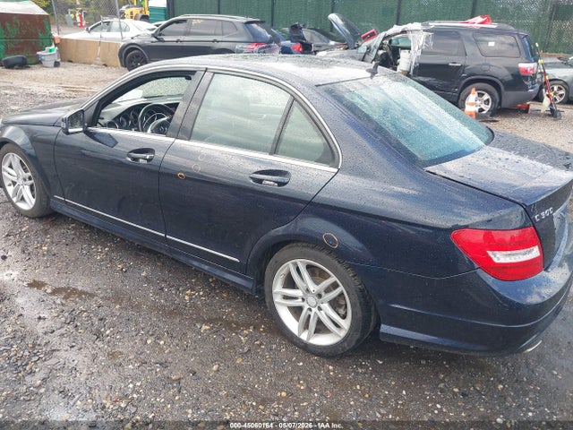 45060164 :رقم المزاد ، WDDGF8AB1DR264668 vin ، 2013 Mercedes-benz C 300 Sport 4matic مزاد بيع