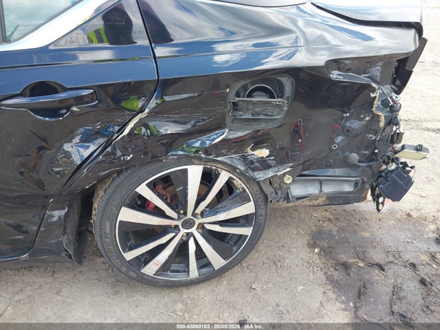 45060183 :رقم المزاد ، 1N4BL4CW6KC145929 vin ، 2019 Nissan Altima 2.5 Sr مزاد بيع