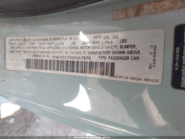 45060191 :رقم المزاد ، 3VWCM31Y25M367975 vin ، 2005 Volkswagen New Beetle Gls مزاد بيع
