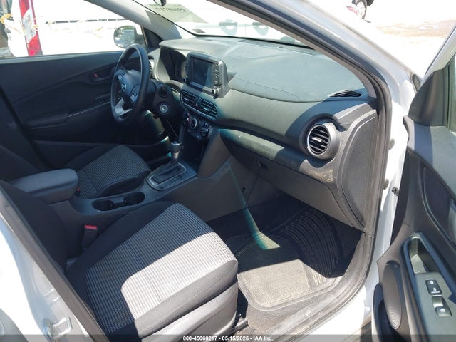 2019 Hyundai Kona Se მანქანა იყიდება აუქციონზე, vin: KM8K12AA4KU270817, აუქციონის ნომერი: 45060217