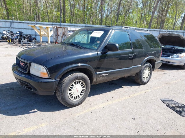 Продажа на аукционе авто 2000 Gmc Jimmy Sls Convenience, vin: 1GKCT18W2YK276719, номер лота: 45060226