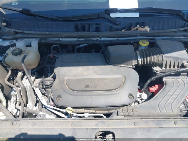 45060235 :رقم المزاد ، 2C4RC1BG9NR158428 vin ، 2022 Chrysler Pacifica Touring L مزاد بيع
