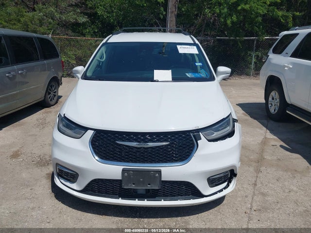 45060235 :رقم المزاد ، 2C4RC1BG9NR158428 vin ، 2022 Chrysler Pacifica Touring L مزاد بيع