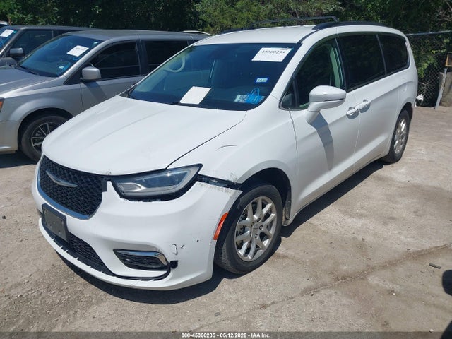 45060235 :رقم المزاد ، 2C4RC1BG9NR158428 vin ، 2022 Chrysler Pacifica Touring L مزاد بيع