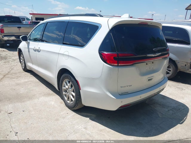 45060235 :رقم المزاد ، 2C4RC1BG9NR158428 vin ، 2022 Chrysler Pacifica Touring L مزاد بيع