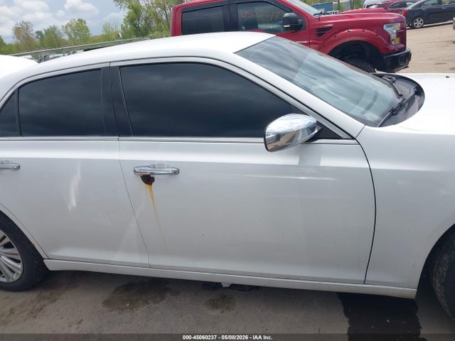 2013 Chrysler 300c Awd მანქანა იყიდება აუქციონზე, vin: 2C3CCAKT4DH567349, აუქციონის ნომერი: 45060237
