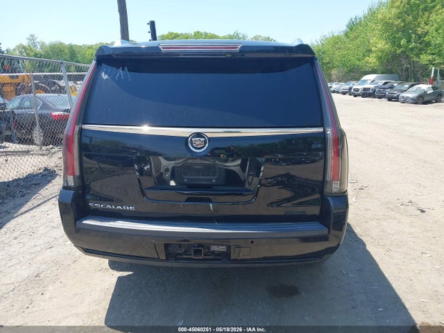 Продажа на аукционе авто 2015 Cadillac Escalade Luxury, vin: 1GYS4BKJ4FR210548, номер лота: 45060251