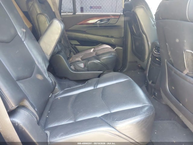 Продажа на аукционе авто 2015 Cadillac Escalade Luxury, vin: 1GYS4BKJ4FR210548, номер лота: 45060251