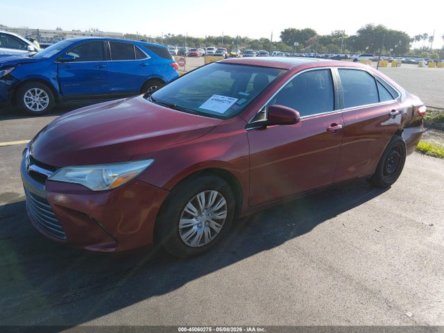 Продаж на аукціоні авто 2016 Toyota Camry Le, vin: 4T1BF1FK6GU583873, номер лоту: 45060275