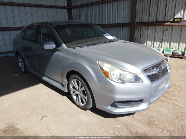 Продаж на аукціоні авто 2014 Subaru Legacy 2.5i Premium, vin: 4S3BMCC61E3002473, номер лоту: 45060300