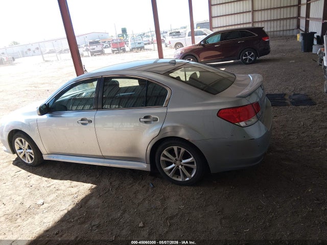 Продаж на аукціоні авто 2014 Subaru Legacy 2.5i Premium, vin: 4S3BMCC61E3002473, номер лоту: 45060300