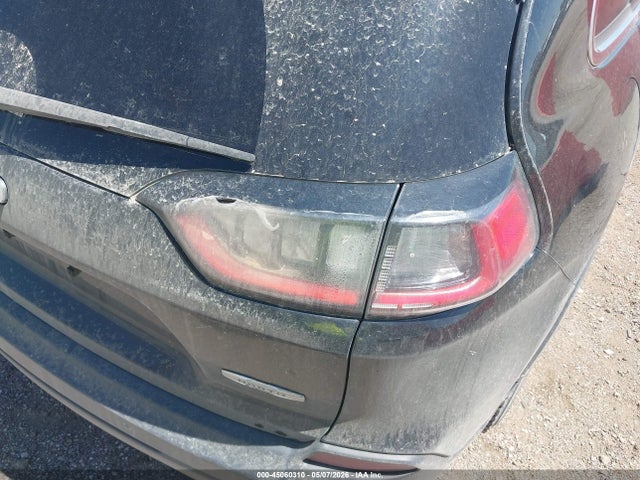 45060310 :رقم المزاد ، 1C4PJMCB4KD406794 vin ، 2019 Jeep Cherokee North مزاد بيع