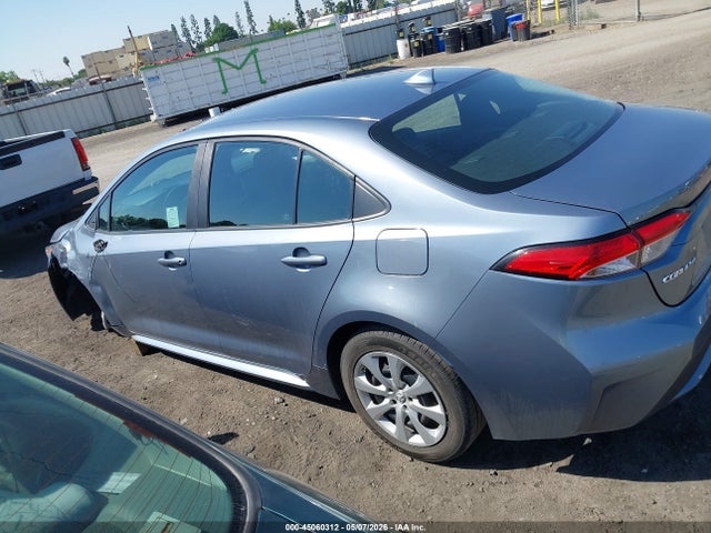 Toyota COROLLA LE 2022 5YFEPMAE5NP323265 Image 15