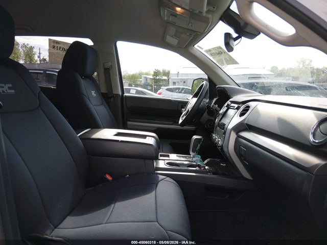 Aukcja sprzedaży 2018 Toyota Tundra Sr5 5.7l V8, vin: 5TFDY5F18JX739262, numer aukcji: 45060318
