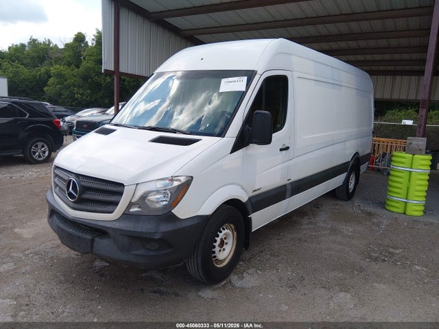 45060333 :رقم المزاد ، WD3PE8DDXGP247260 vin ، 2016 Mercedes-benz Sprinter 2500 High  Roof مزاد بيع