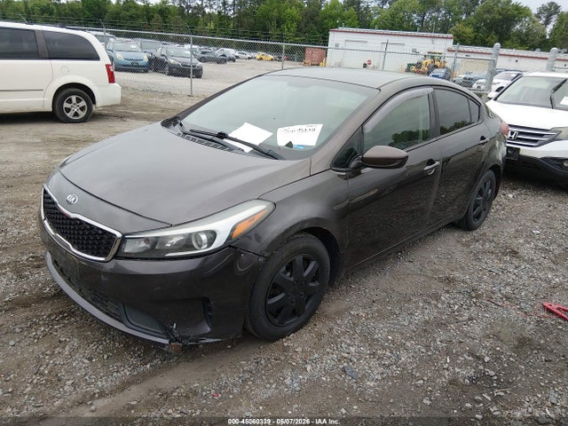 45060339 :رقم المزاد ، 3KPFK4A73HE144099 vin ، 2017 Kia Forte Lx مزاد بيع