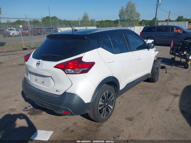 45060351 :رقم المزاد ، 3N1CP5CU5KL514617 vin ، 2019 Nissan Kicks Sv مزاد بيع